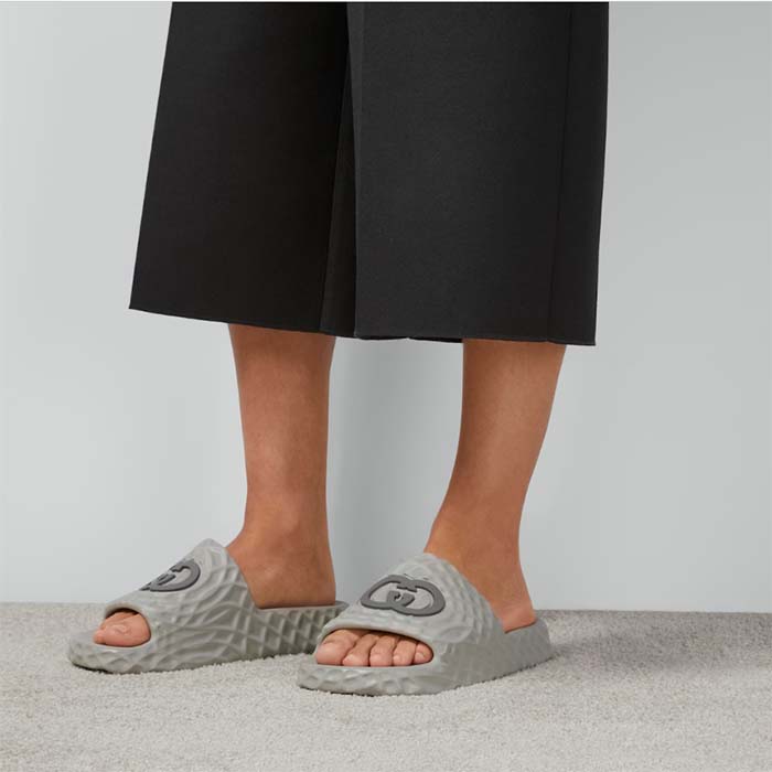 Gucci Unisex GG Interlocking G Slide Sandal Grey Textured Rubber