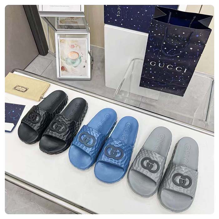 Gucci Unisex GG Interlocking G Slide Sandal Grey Textured Rubber