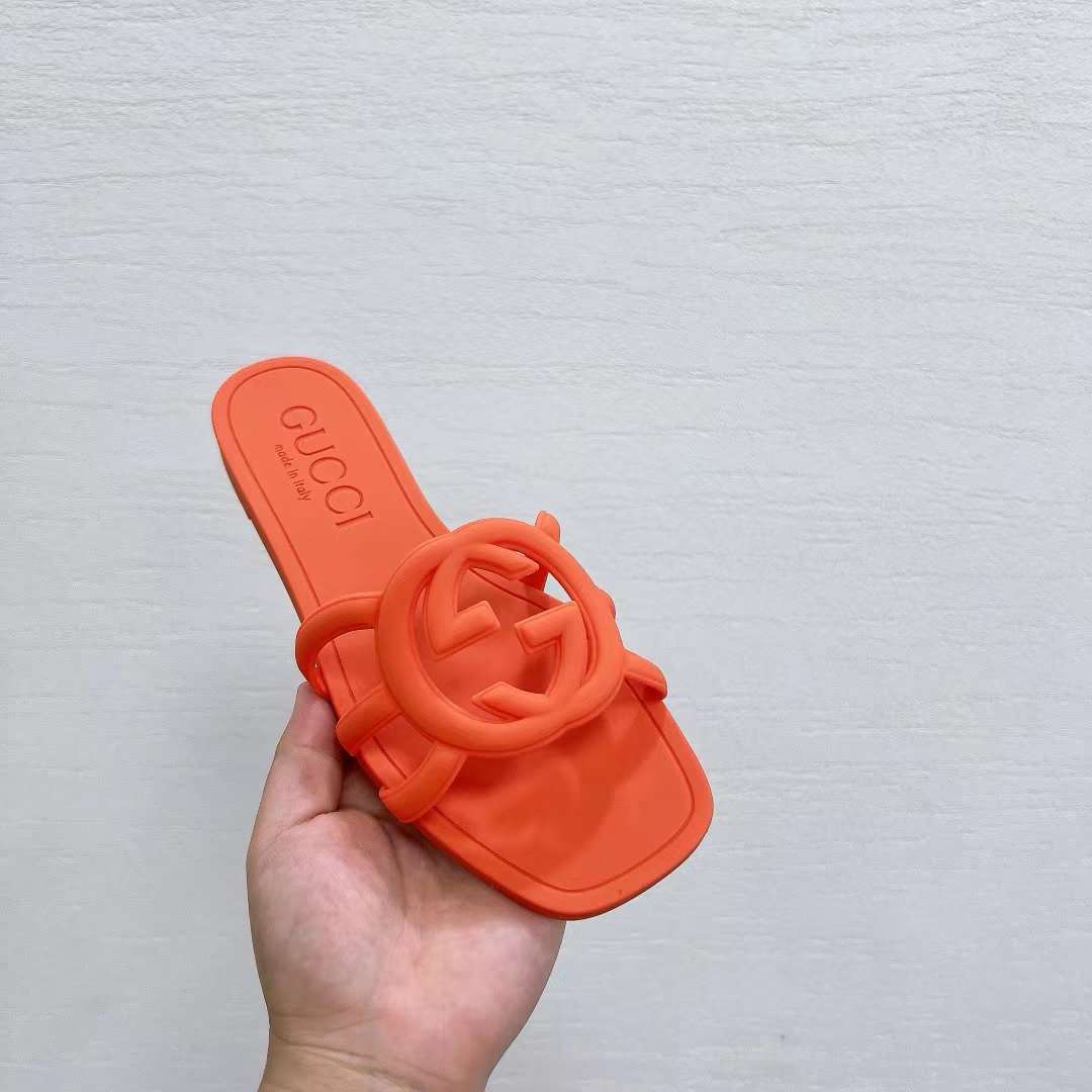 Gucci Unisex GG Interlocking G Slide Sandal Orange Rubber Flat