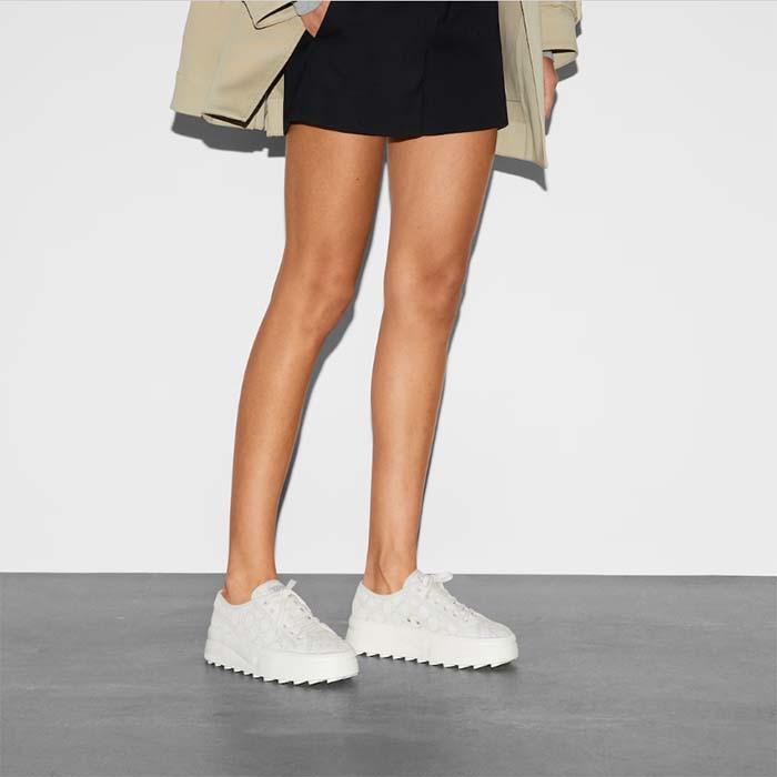 Gucci Unisex Tennis 1977 Sneaker Off White Canvas GG Embroideries Mid-Heel