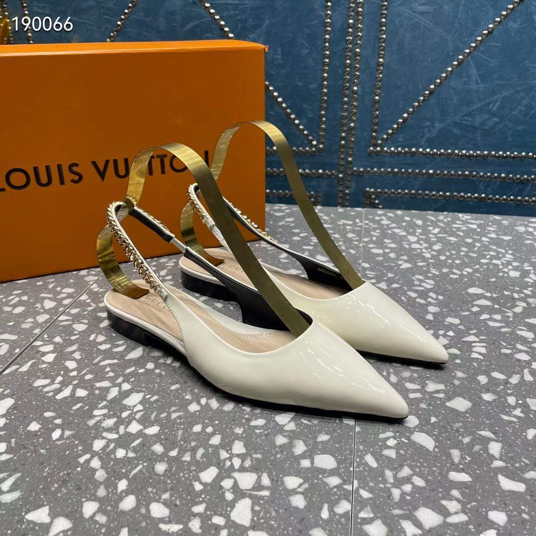 Gucci Women GG Gucci Signoria Ballet Flat White Patent Leather Pointed Toe
