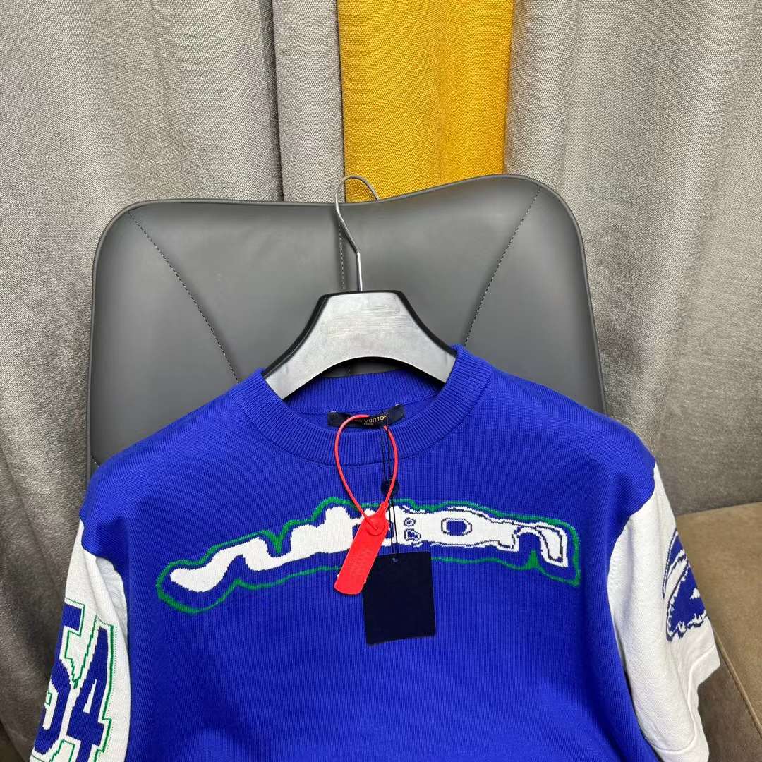 Louis Vuitton LV Men Short-Sleeved Cotton Intarsia Crewneck Regular Fit 1ABXYR