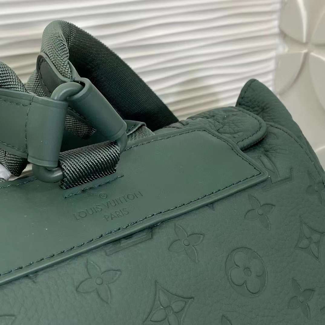 Louis Vuitton LV Unisex Christopher MM Backpack Green Taurillon Monogram Embossed Cowhide Leather M24428