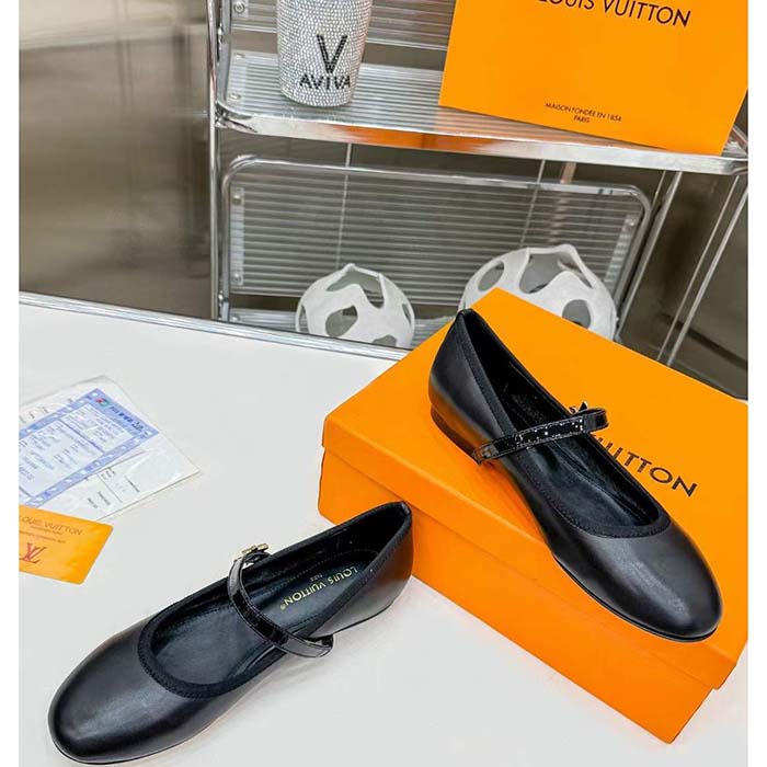 Louis Vuitton Women Romy Flat Ballerina Black Lambskin Leather LV Twist 1ACUKM