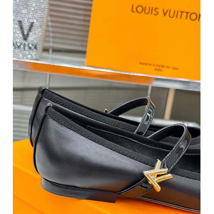 Louis Vuitton Women Romy Flat Ballerina Black Lambskin Leather LV Twist 1ACUKM