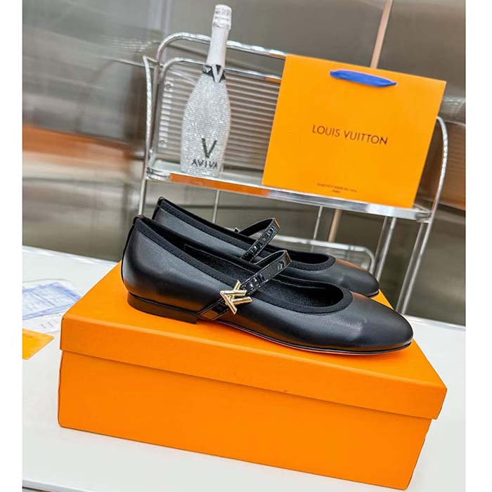 Louis Vuitton Women Romy Flat Ballerina Black Lambskin Leather LV Twist 1ACUKM