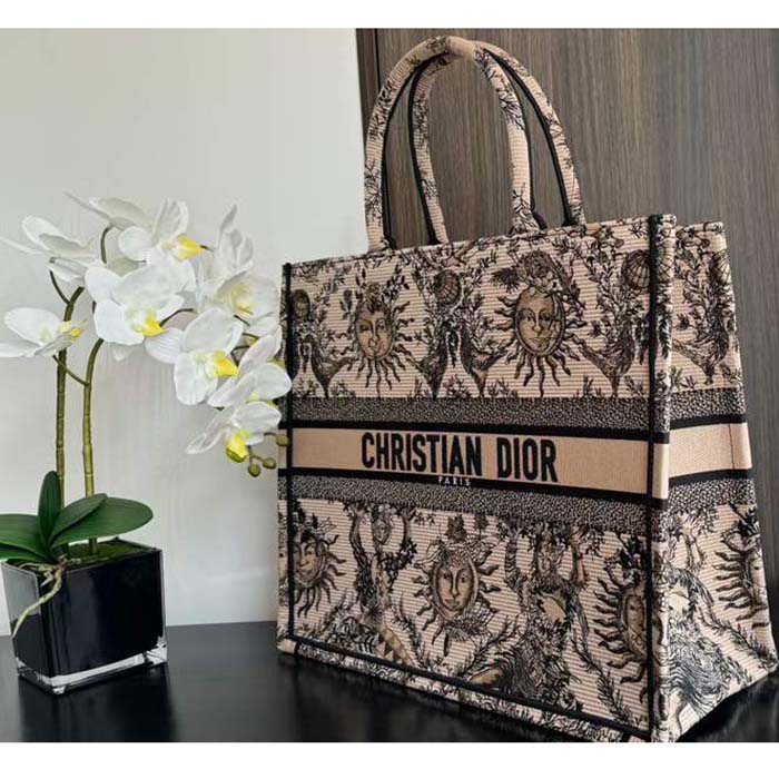 Dior Unisex Large Dior Book Tote Beige Black Toile De Jouy Soleil Embroidery