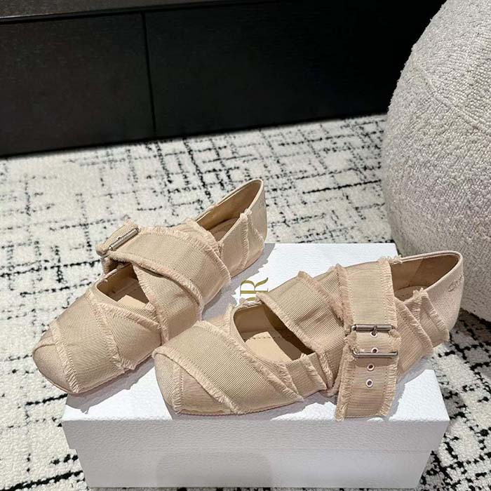 Dior Women CD Dior Songe Ballet Flat Nude Fringed Grosgrain