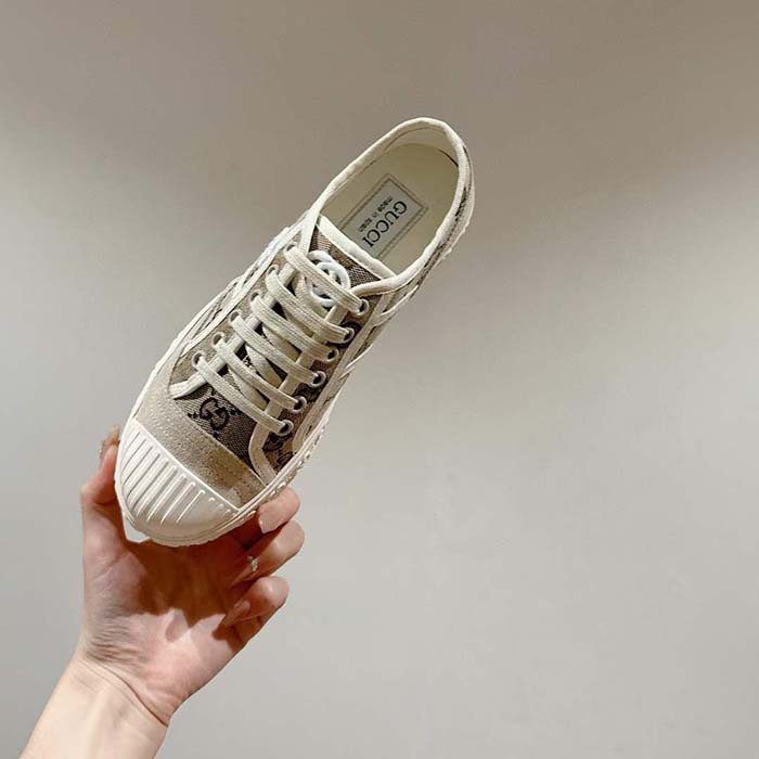 Gucci Unisex GG Canvas Sneaker Beige Ebony Original GG Canvas Lace Up Flat