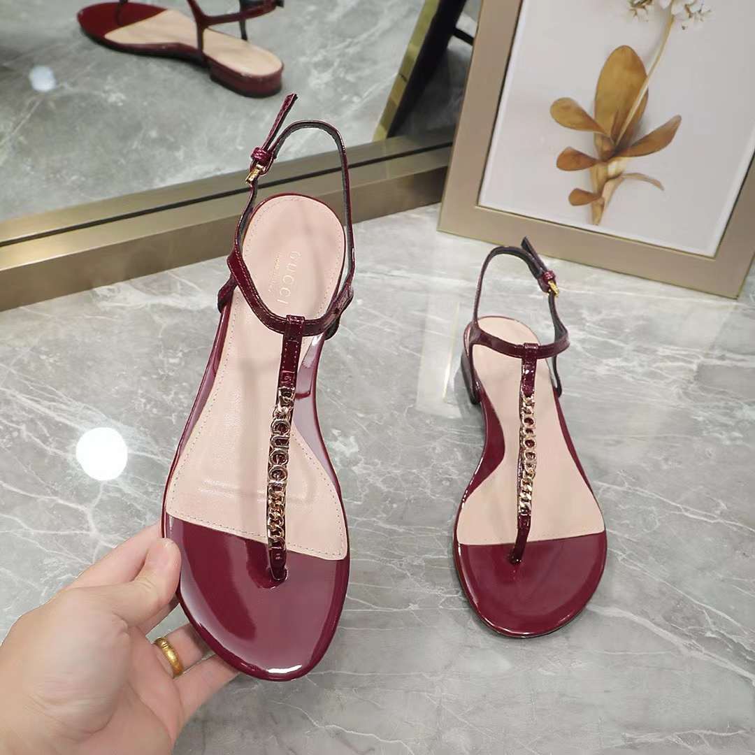 Gucci Women GG Signoria Thong Sandal Rosso Ancora Red Patent Leather Flat