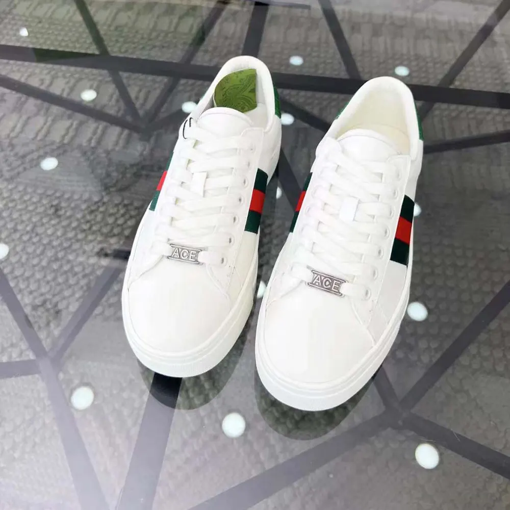 Gucci Unisex GG Ace Sneaker White Leather Green Red Web ‘ACE’ Metal Tag Rubber 4.5cm