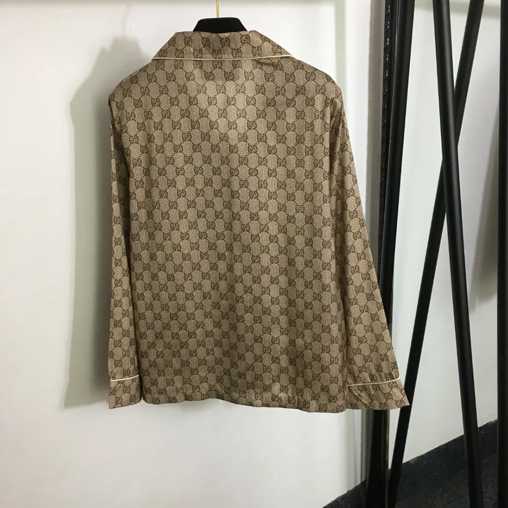 Gucci Women GG Supreme Print Silk Shirt 752917ZANRP2275