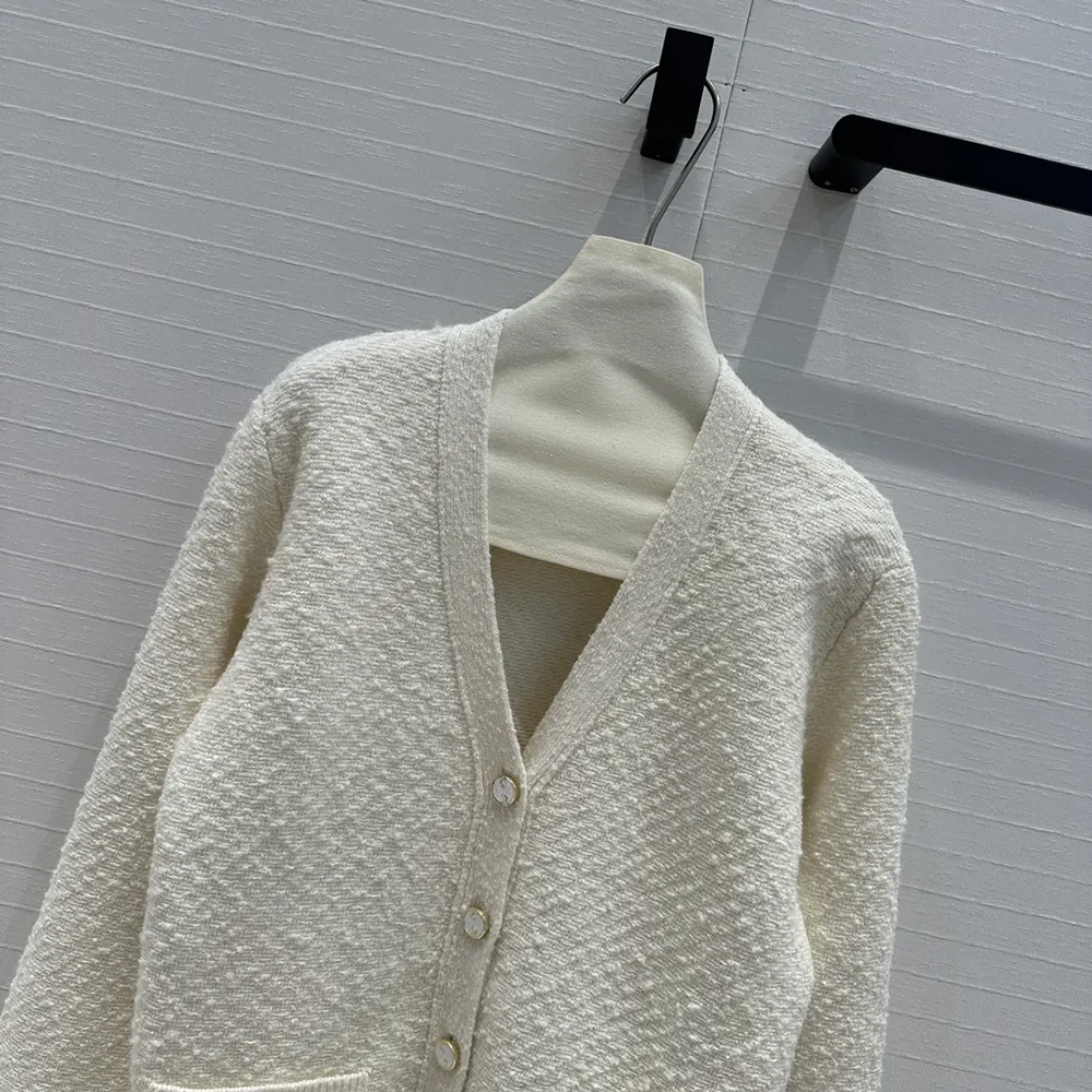 Gucci Men Wool Boucle Cardigan 797888XKD8E9200