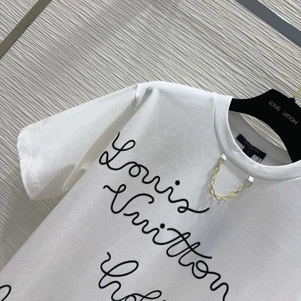 Louis Vuitton Men Embroidered LV Club T-Shirt 1AFYOX