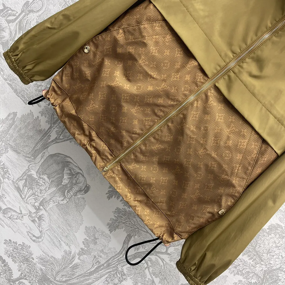 Louis Vuitton Women Monogram Accent Zip-Up Parka 1AGBV9