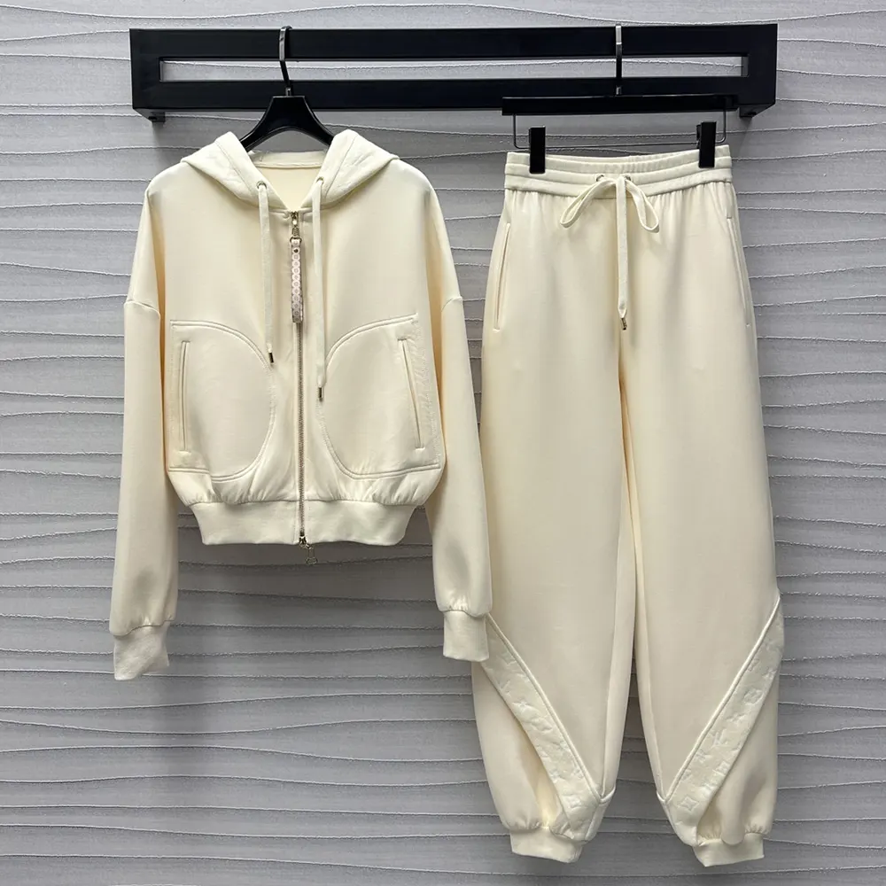 Louis Vuitton Men Monogram Accent Knit Hoodie-Milky White 1AGCHQ