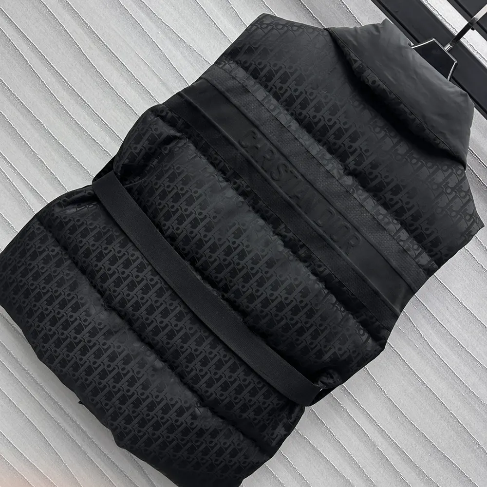 Dior Men DiorAlps Belted Puffer Vest Black Quilted Technical Taffeta Jacquard