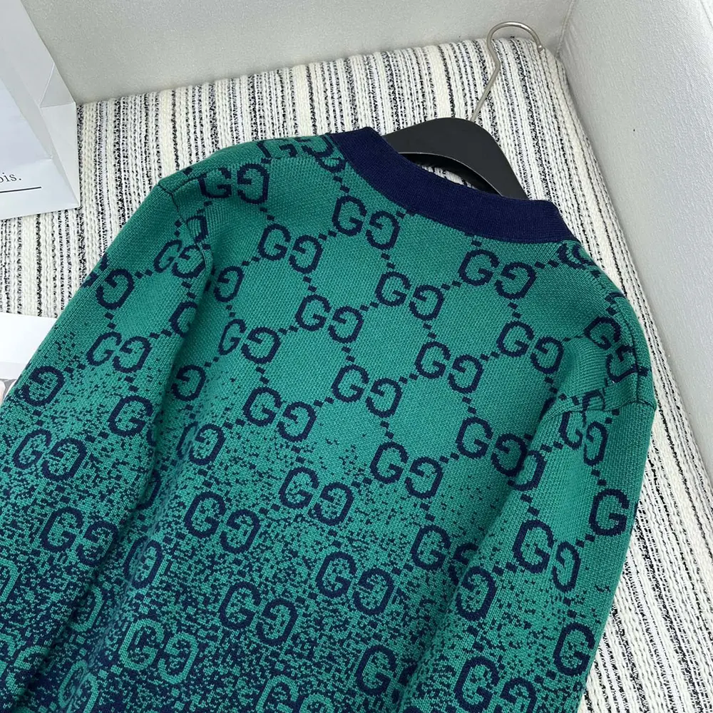 Gucci Women GG Degrade Wool Jacquard Cardigan ‎795012XKD423529
