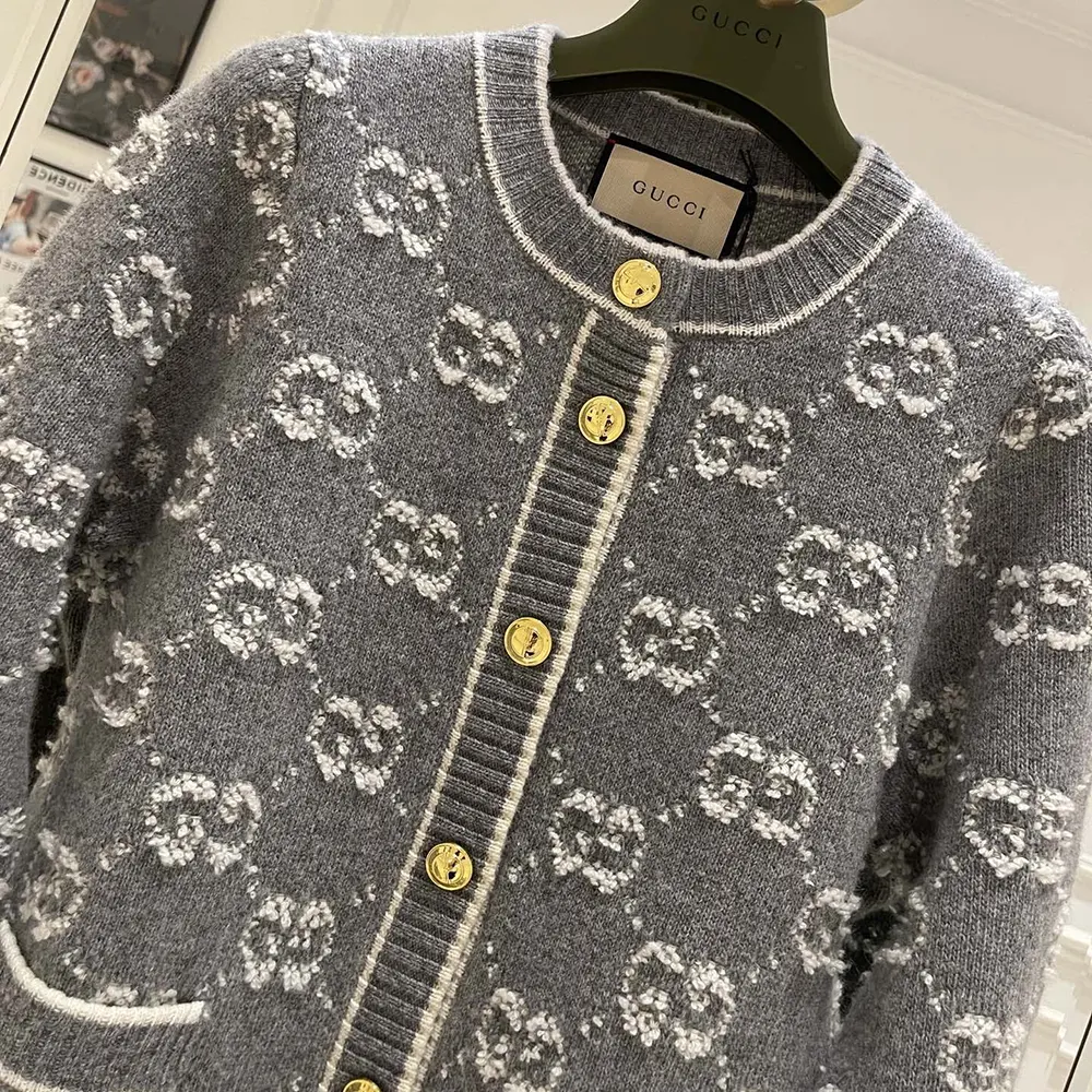 Gucci Men GG Wool Boucle Jacquard Cardigan 713300XKCNA1130