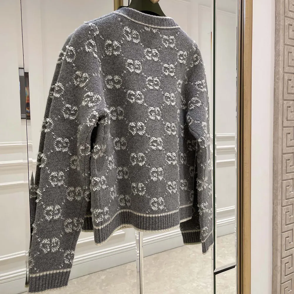 Gucci Men GG Wool Boucle Jacquard Cardigan 713300XKCNA1130