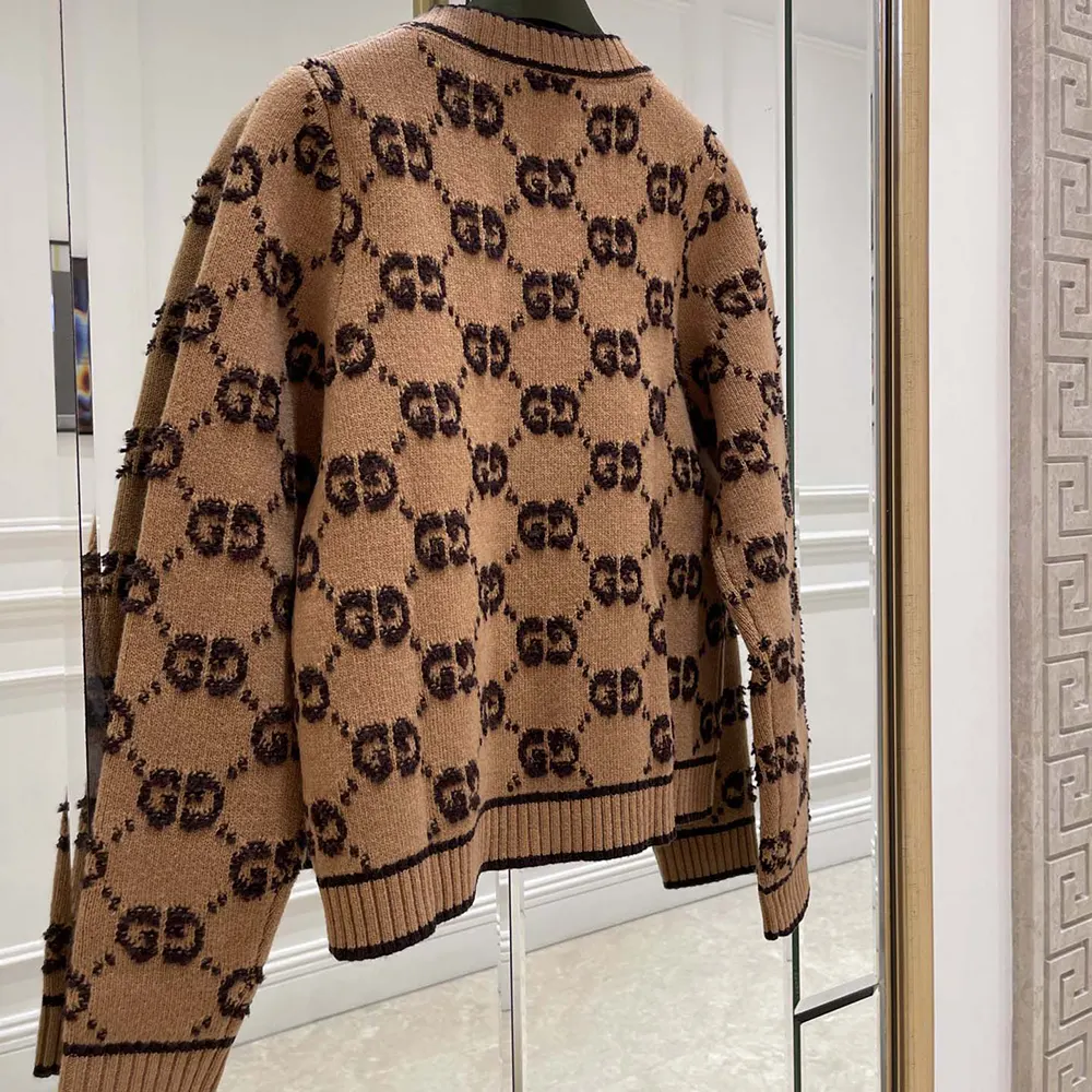 Gucci Men GG Wool Boucle Jacquard Cardigan 713300XKCNA2668