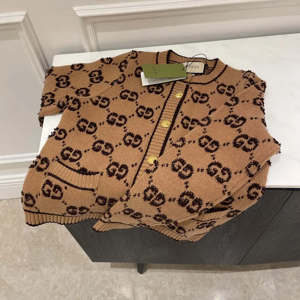 Gucci Men GG Wool Boucle Jacquard Cardigan 713300XKCNA2668