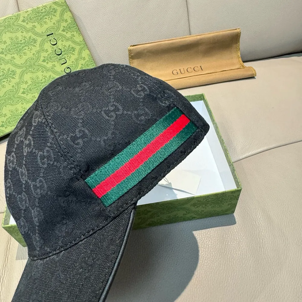 Gucci Unisex Original GG Canvas Baseball Hat with Web-Black 200035KQWBG1060