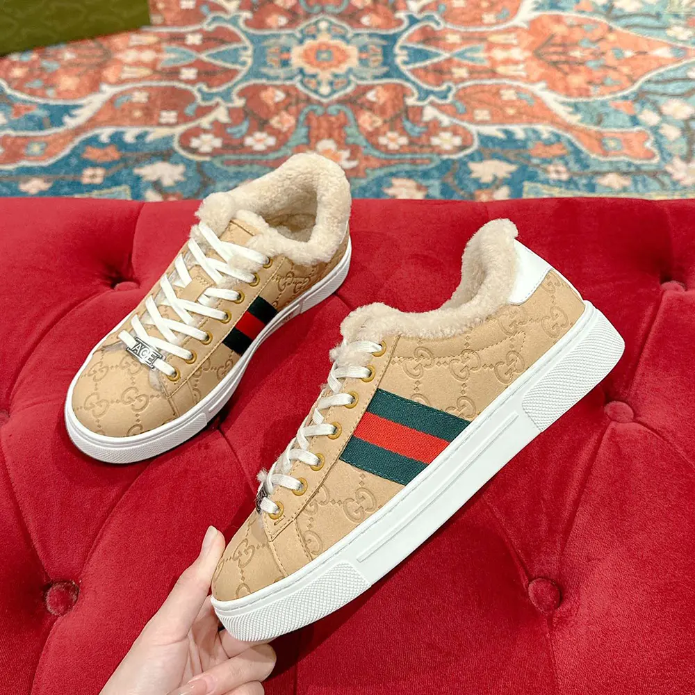 Gucci Unisex ACE Sneaker 798628AADUT9567
