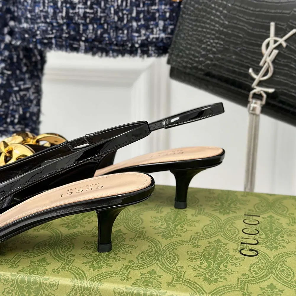 Gucci Women Slingback with Gucci Marina Chain 794372BNC801000