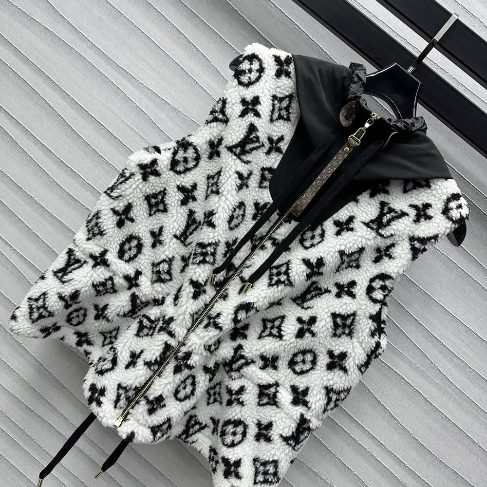 Louis Vuitton Men Monogram Teddy Peplum Gilet 1AGBHY