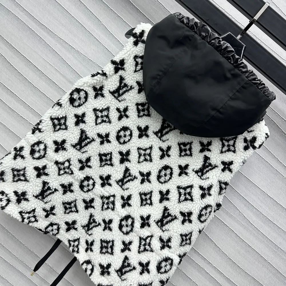 Louis Vuitton Men Monogram Teddy Peplum Gilet 1AGBHY