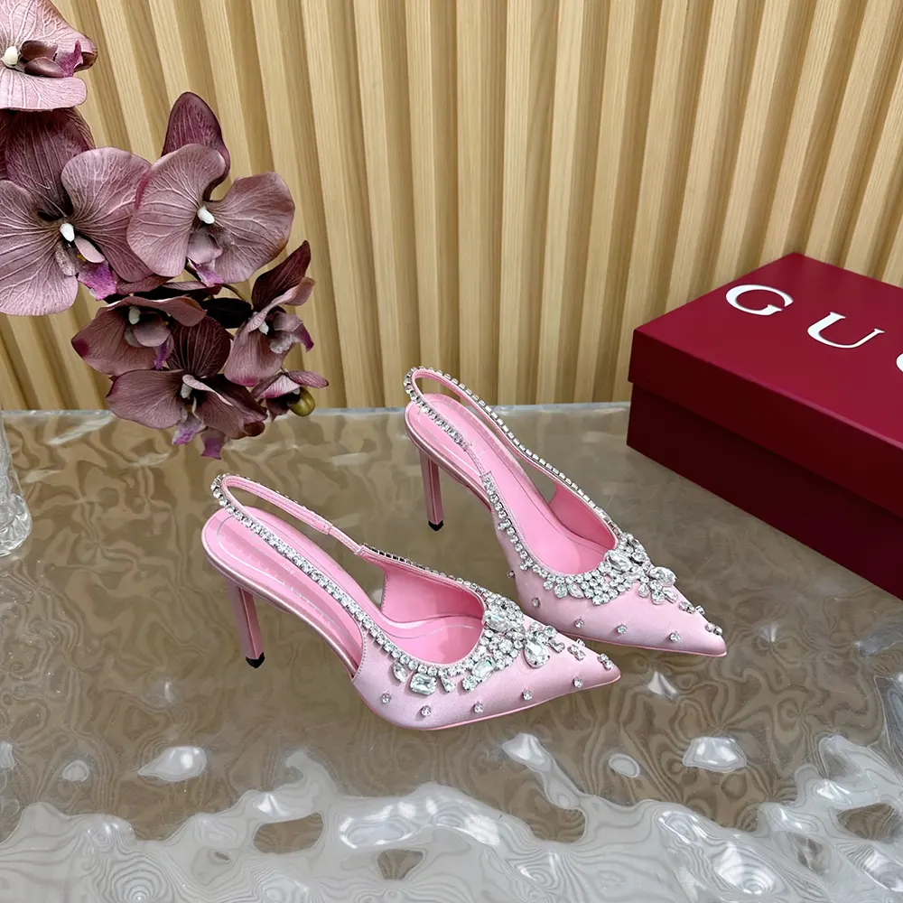 Gucci Women Pump with Crystals Light Pink Satin 812192FAD2V5741