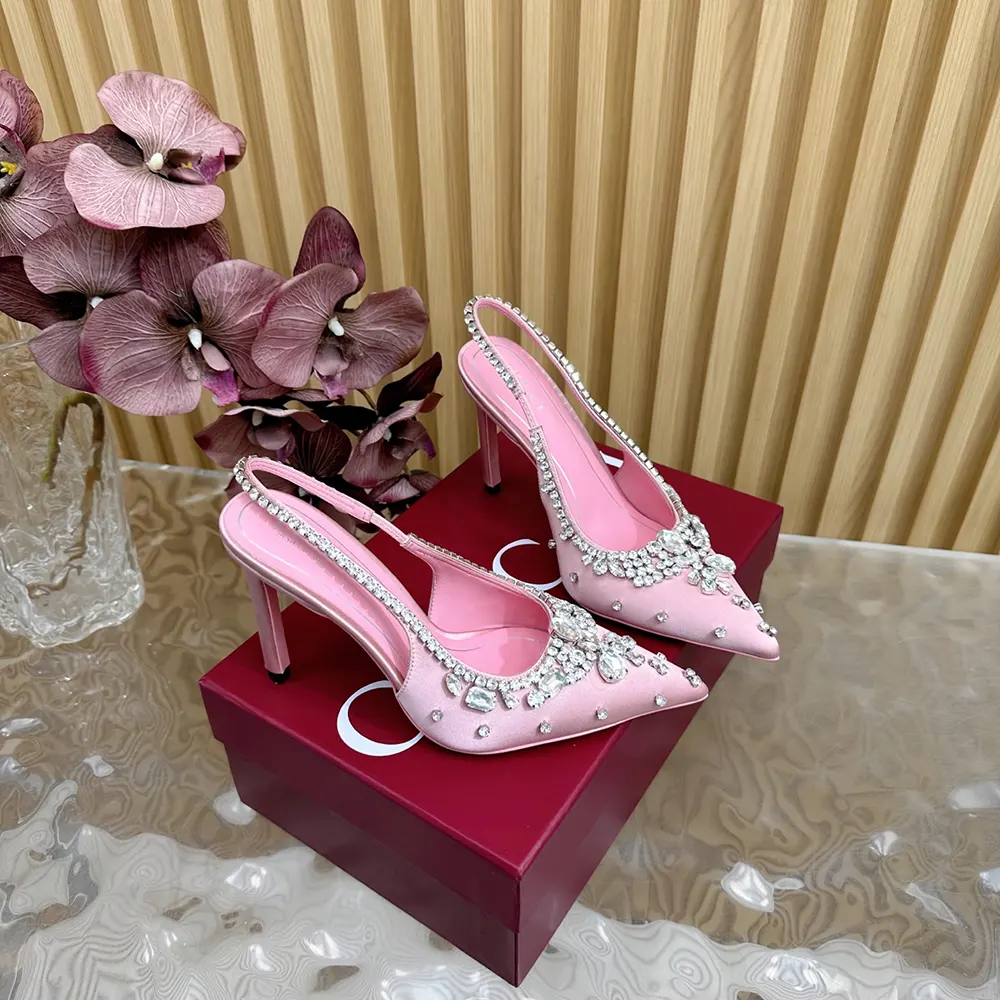Gucci Women Pump with Crystals Light Pink Satin 812192FAD2V5741