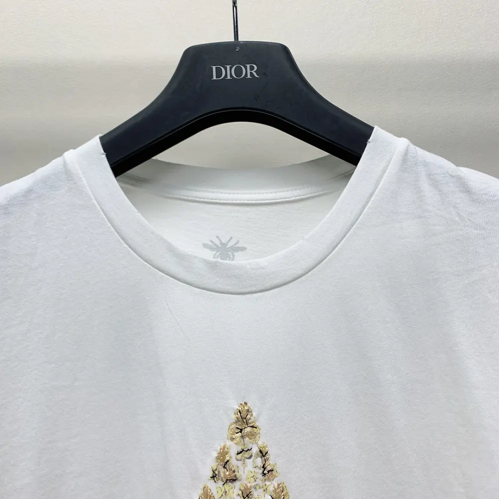 Dior Men Embroidered T-Shirt White Cotton and Linen Jersey with Gold-Tone Dior Around the World Motif