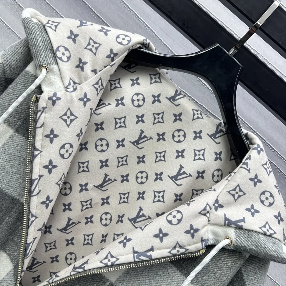 Louis Vuitton Women Double Face Check Zip-Up Jacket 1AGPEP