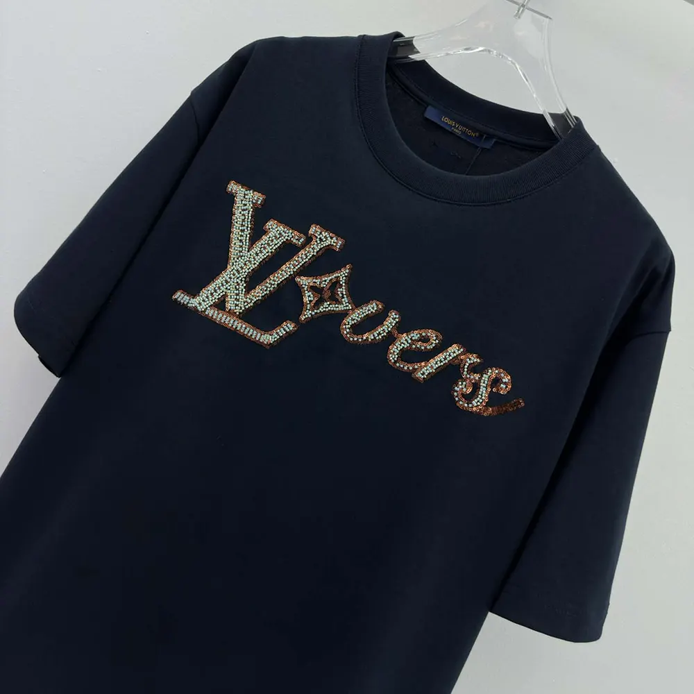 Louis Vuitton Men LV Vers Embellished Short-Sleeved T-Shirt 1AGHXO