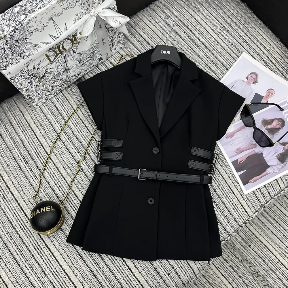 Dior Women Short-Sleeved Belted Jacket Black Virgin Wool and Silk Grain de Poudre